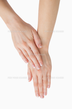 Closeup of french manicured fingers FYI00488710 Closeup of french manicured fingers FYI00488710